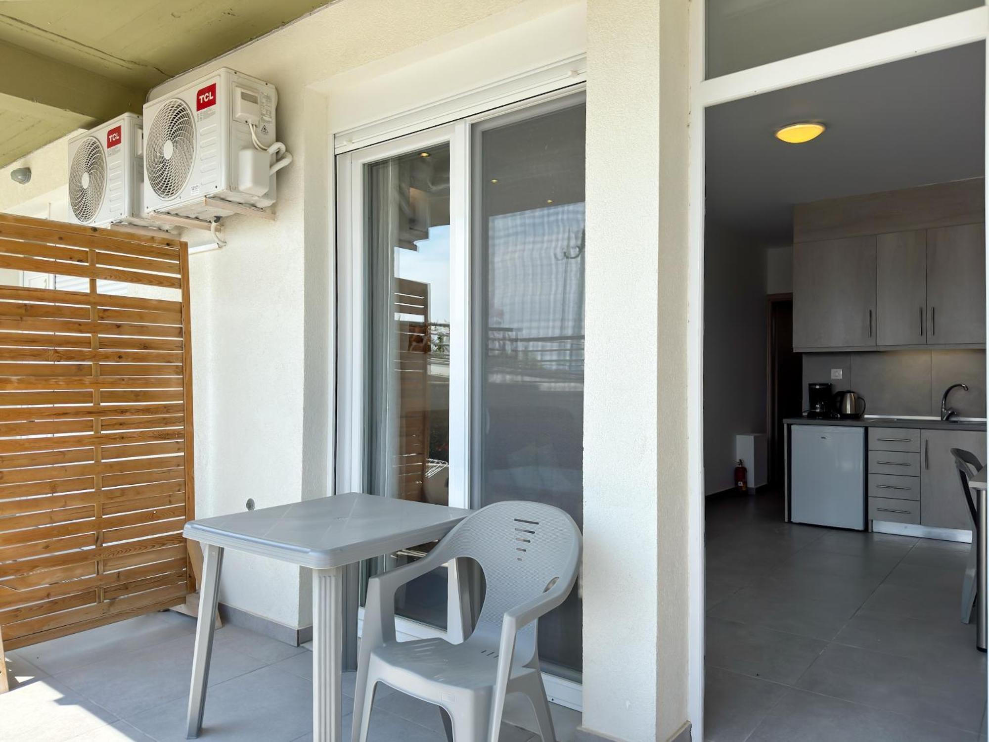 Blue Horizon 2 Apartment Nea Kallikrateia Exterior photo